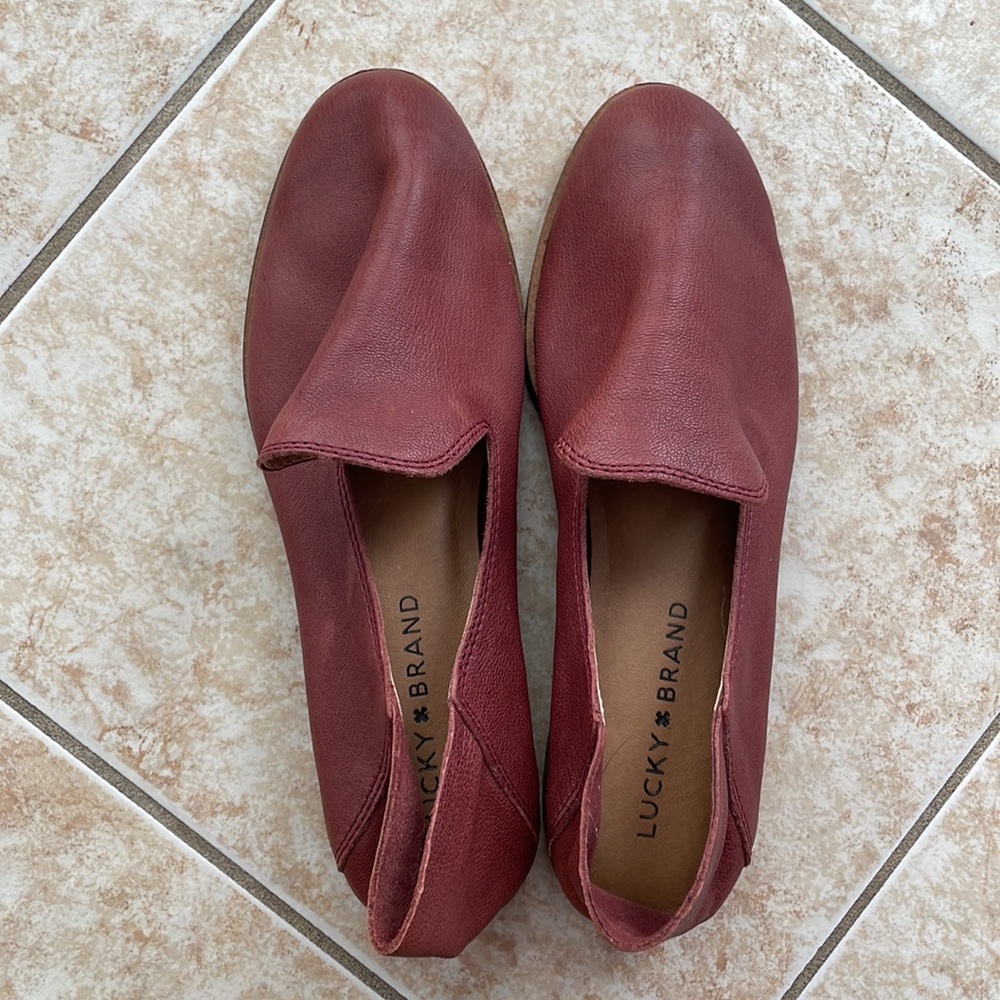 NWT Lucky Brand Cahill Loafer, size 6M.
